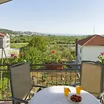 Mihanovic Only For Family Apartamento